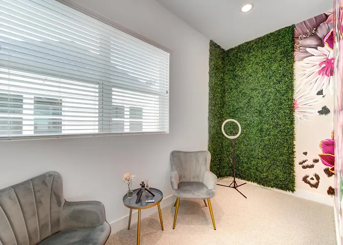 Rodeo Ready Luxury Stay In Central Htx !